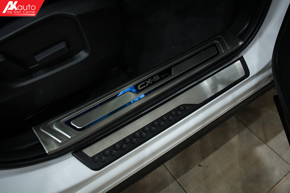 Nẹp bước chân xe Mazda CX5 2018