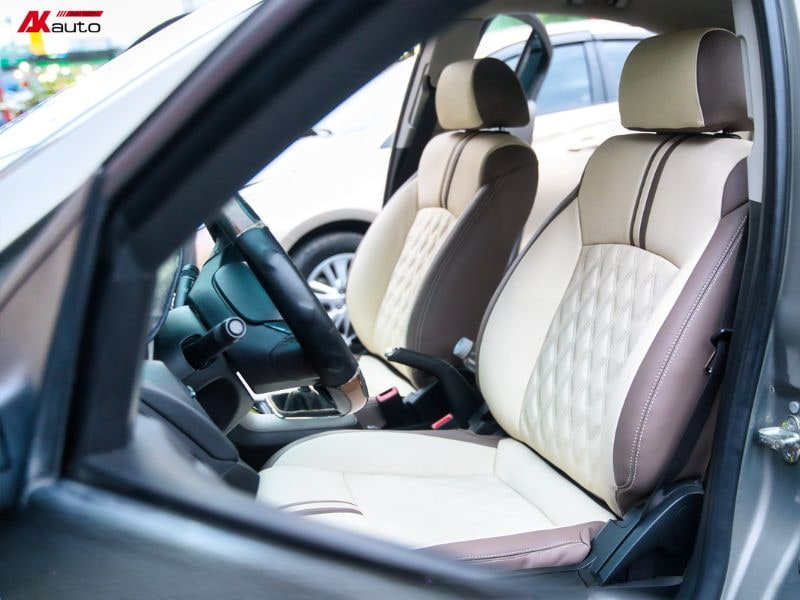 Bọc ghế da ô tô giúp tăng tính thẩm mỹ và sang trọng hơn