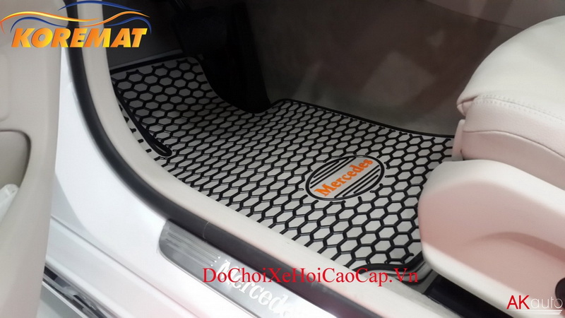 Thảm Lót Chân Sàn Xe Mercedes C Class