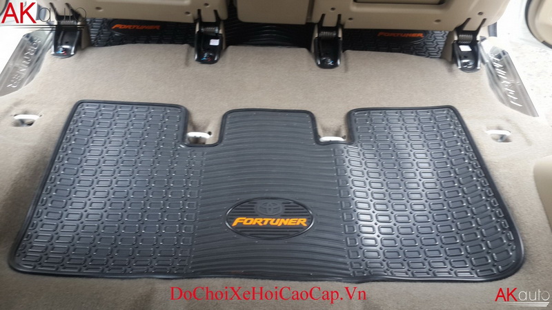 Thảm Lót Sàn Xe Toyota Fortuner Thảm Lót Sàn Xe Toyota Fortuner An Toàn - Tự Nhiên